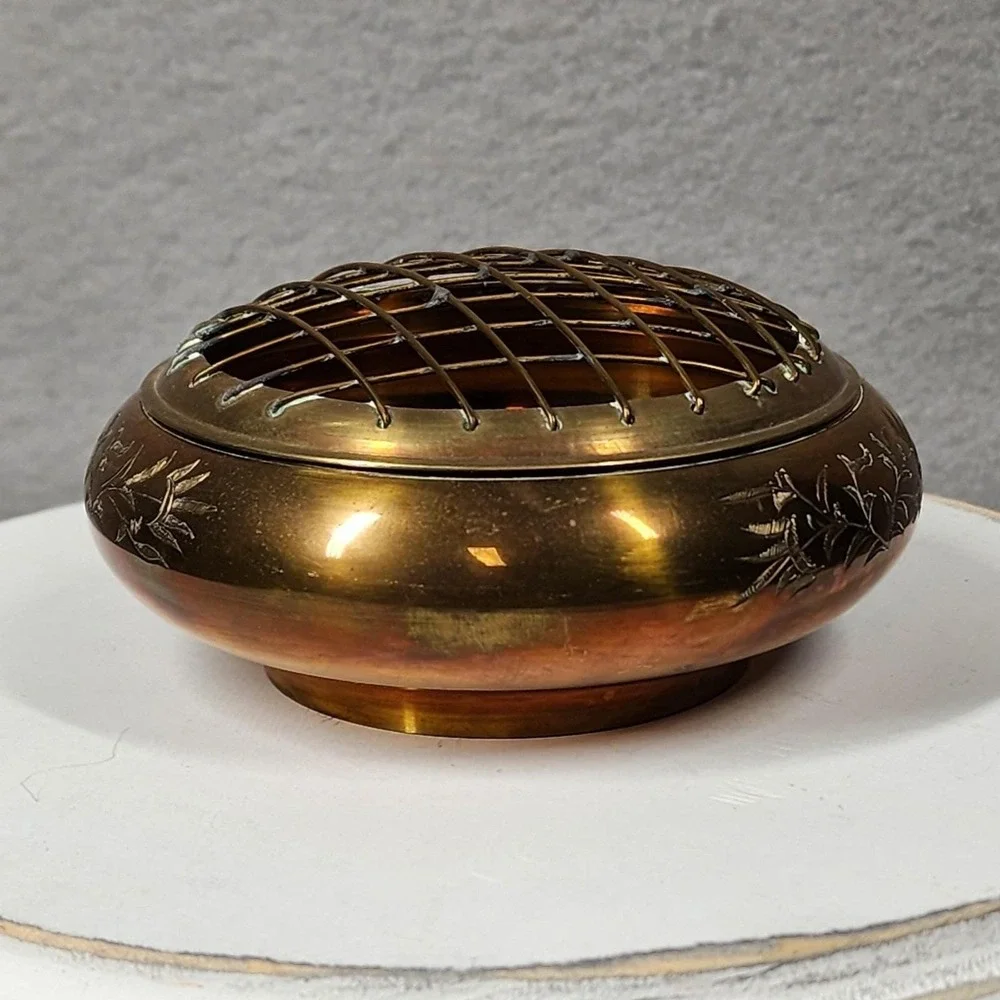Vintage Brass Copper Flower Pot Frog Bowl 4in‎ Gold Metal Engraved India 80s
